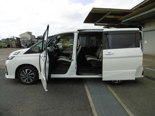 セレナ ｅ－パワー　ハイウェイスターＶ　後席モニター　プロパイロット　全周囲カメラ　両側オートスライドドア　衝突被害軽減ブレーキ　踏み間違い防止　ＥＴＣ　ハンズフリードア　純正ドラレコ（12枚目）