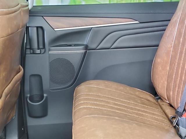 デリカＤ：５ ４ＷＤ　Ｇパワーパッケージ　保証書／純正　１０インチ　ＳＤナビ／衝突安全装置／両側電動スライドドア／シートヒーター／マルチアラウンドモニター／車線逸脱防止支援システム／パーキングアシスト　バックガイド／電動バックドア　電動シート（24枚目）