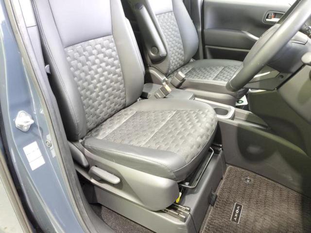 ヴォクシー ハイブリッドS-Z 保証書/ディスプレイオーディオ+ナビ10インチ/フリップダウンモニター/トヨタセーフティセンス/両側電動スライドドア/シートヒーター 前席/車線逸脱防止支援システム/シート ハーフレザー バックカメラ(4枚目)