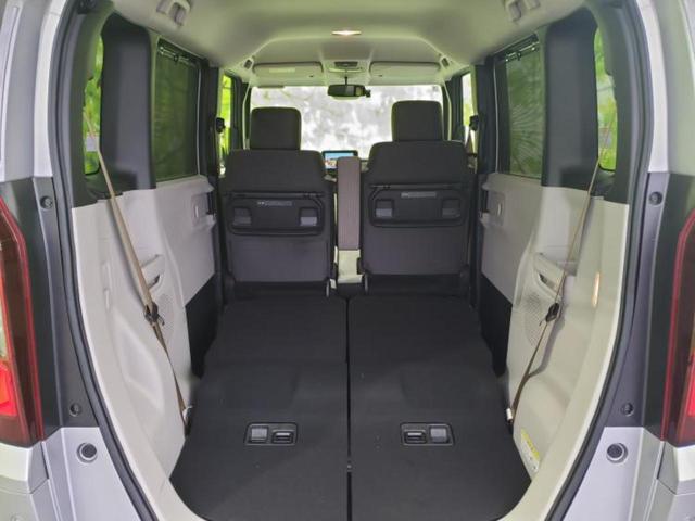 Ｎ－ＢＯＸ ヒョウジュン　保証書／純正　８インチ　ナビ／ホンダセンシング／両側電動スライドドア／シートヒーター　前席／車線逸脱防止支援システム／パーキングアシスト　バックガイド／ヘッドランプ　ＬＥＤ　衝突被害軽減システム（19枚目）