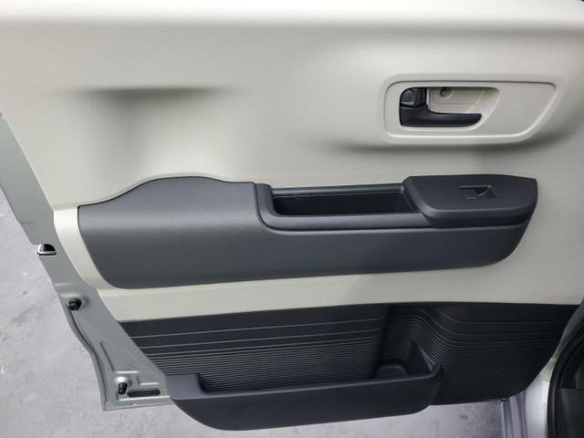 Ｎ－ＢＯＸ ヒョウジュン　保証書／純正　８インチ　ナビ／ホンダセンシング／両側電動スライドドア／シートヒーター　前席／車線逸脱防止支援システム／パーキングアシスト　バックガイド／ヘッドランプ　ＬＥＤ　衝突被害軽減システム（21枚目）