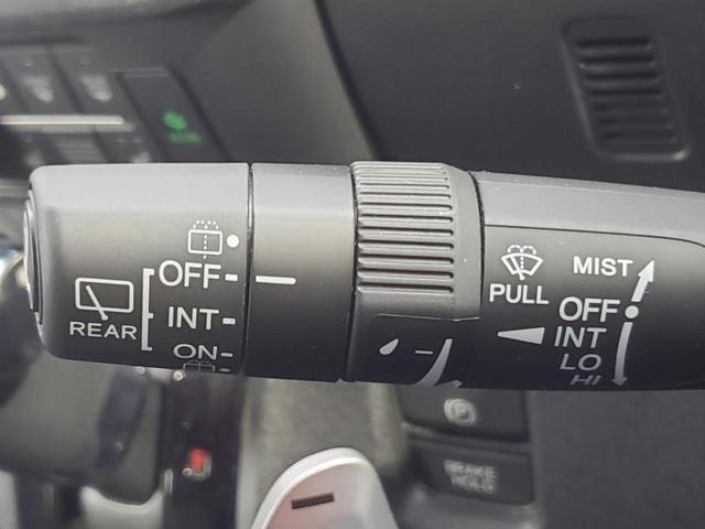 N-BOXカスタム ターボ 保証書/純正 9インチ ナビ/ホンダセンシング/両側電動スライドドア/シートヒーター 前席/マルチビューカメラシステム/車線逸脱防止支援システム/パーキングアシスト バックガイド ターボ バックカメラ(18枚目)