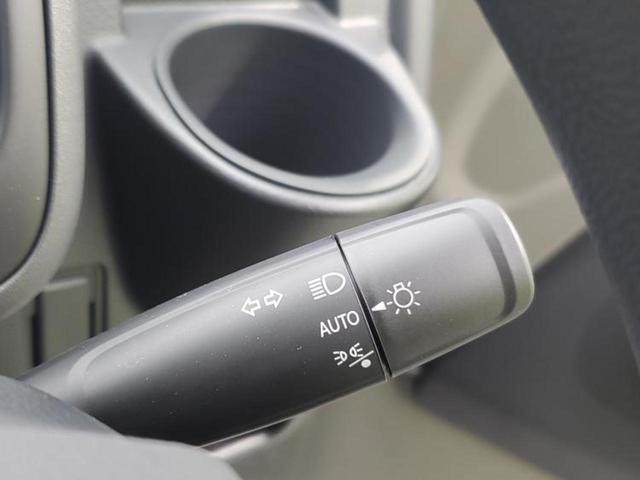 キャリイトラック 4WD KC 保証書/登録済未使用車/EBD付ABS/横滑り防止装置/アイドリングストップ/禁煙車/エアバッグ 運転席/エアバッグ 助手席/パワーウインドウ/キーレスエントリー/パワーステアリング/オートライト(12枚目)