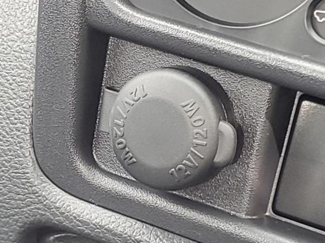 キャリイトラック 4WD KC 保証書/登録済未使用車/EBD付ABS/横滑り防止装置/アイドリングストップ/禁煙車/エアバッグ 運転席/エアバッグ 助手席/パワーウインドウ/キーレスエントリー/パワーステアリング/オートライト(24枚目)