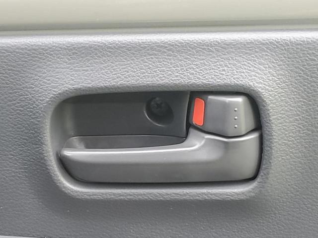 キャリイトラック 4WD KC 保証書/登録済未使用車/EBD付ABS/横滑り防止装置/アイドリングストップ/禁煙車/エアバッグ 運転席/エアバッグ 助手席/パワーウインドウ/キーレスエントリー/パワーステアリング/オートライト(26枚目)