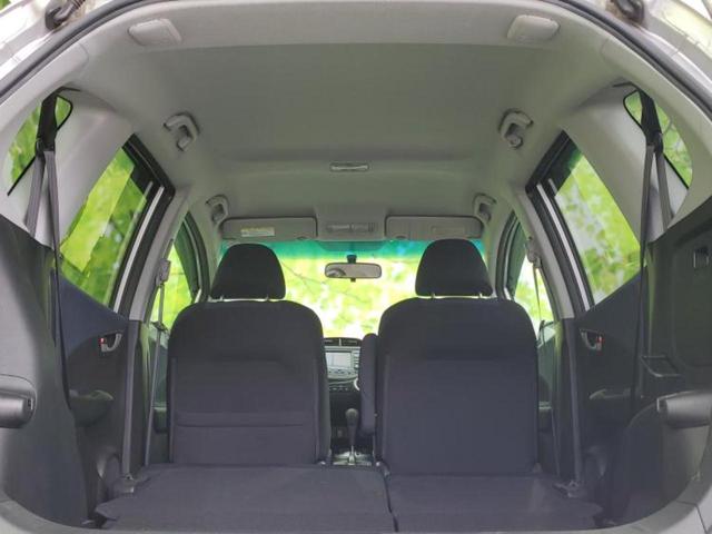 フィット Ｌ　保証書／純正　ＨＤＤナビ／パーキングアシスト　バックガイド／ＥＴＣ／ＡＢＳ／バックモニター／ワンセグＴＶ／エアバッグ　運転席／エアバッグ　助手席／パワーウインドウ／キーレスエントリー　バックカメラ（19枚目）