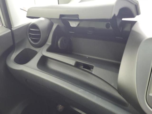 フィット Ｌ　保証書／純正　ＨＤＤナビ／パーキングアシスト　バックガイド／ＥＴＣ／ＡＢＳ／バックモニター／ワンセグＴＶ／エアバッグ　運転席／エアバッグ　助手席／パワーウインドウ／キーレスエントリー　バックカメラ（29枚目）