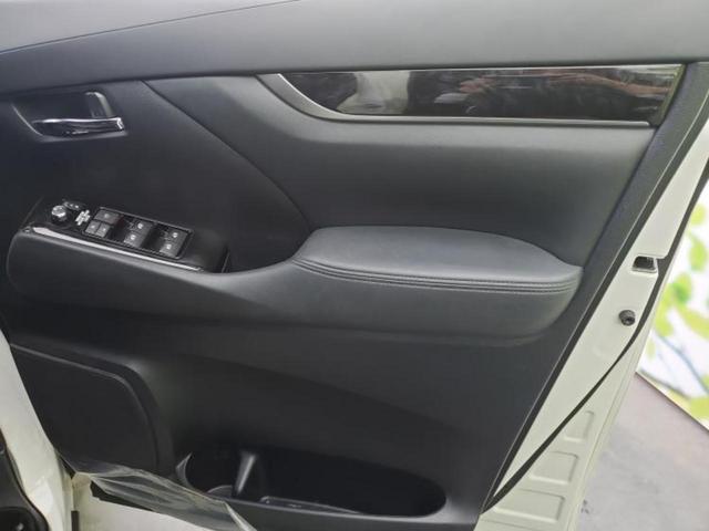 アルファード Sタイプゴールド サンルーフ/保証書/ディスプレイオーディオ+ナビ/フリップダウンモニター 純正 11.4インチ/衝突安全装置/両側電動スライドドア/パノラミックビューモニター/車線逸脱防止支援システム 全周囲カメラ(22枚目)