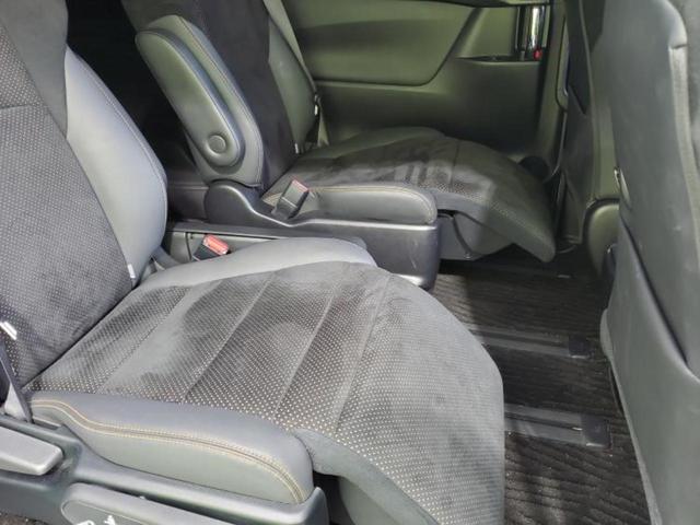 アルファード Sタイプゴールド サンルーフ/保証書/ディスプレイオーディオ+ナビ/フリップダウンモニター 純正 11.4インチ/衝突安全装置/両側電動スライドドア/パノラミックビューモニター/車線逸脱防止支援システム 全周囲カメラ(26枚目)