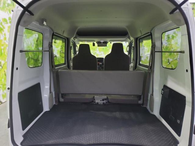 エブリイ 4WD PA 保証書/ETC/エアバッグ 運転席/エアバッグ 助手席/パワーステアリング/ワンオーナー/マニュアルエアコン/定期点検記録簿/取扱説明書/ユーザー買取車/アクセサリーソケット/間欠ワイパー 4WD(8枚目)