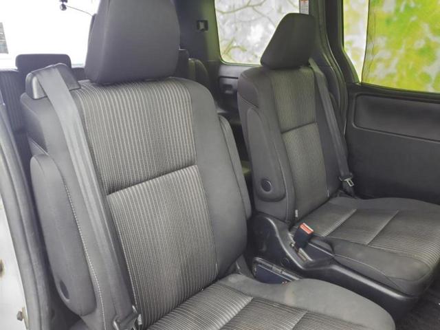 ヴォクシー ZSキラメキ モデリスタエアロ/純正 9インチ SDナビ/フリップダウンモニター 純正 12.1インチ/衝突安全装置/両側電動スライドドア/車線逸脱防止支援システム/パーキングアシスト バックガイド フルエアロ(5枚目)