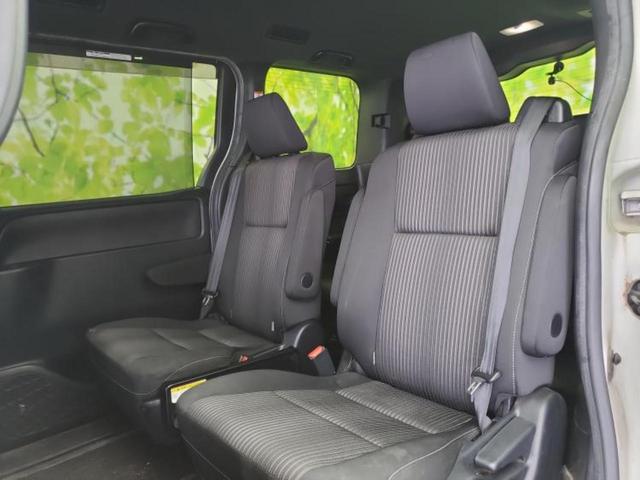 ヴォクシー ZSキラメキ モデリスタエアロ/純正 9インチ SDナビ/フリップダウンモニター 純正 12.1インチ/衝突安全装置/両側電動スライドドア/車線逸脱防止支援システム/パーキングアシスト バックガイド フルエアロ(8枚目)