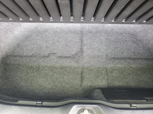 ヴォクシー ZSキラメキ モデリスタエアロ/純正 9インチ SDナビ/フリップダウンモニター 純正 12.1インチ/衝突安全装置/両側電動スライドドア/車線逸脱防止支援システム/パーキングアシスト バックガイド フルエアロ(24枚目)