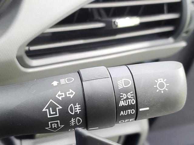 クロストレック リミテッド 保証書/ディスプレイオーディオ+ナビ11インチ/アイサイトX(スバル新型)/エアーシート 前席/全方位モニター/車線逸脱防止支援システム/パーキングアシスト バックガイド 衝突被害軽減システム 禁煙車(17枚目)