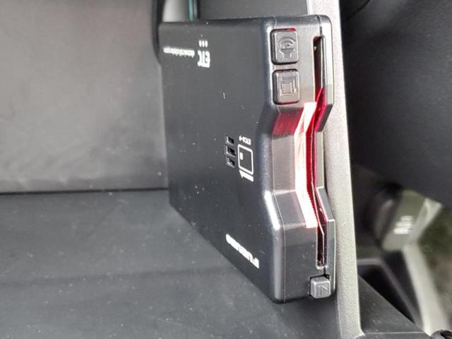 N-BOXカスタム ターボ 新品タイヤ/保証書/ディスプレイオーディオ8インチ/ホンダセンシング/両側電動スライドドア/シートヒーター 前席/車線逸脱防止支援システム/シート ハーフレザー ターボ 衝突被害軽減システム 禁煙車(17枚目)