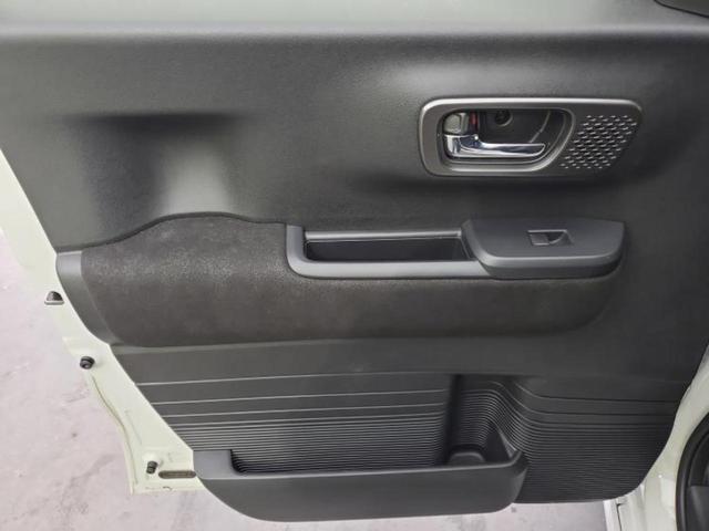 N-BOXカスタム ターボ 新品タイヤ/保証書/ディスプレイオーディオ8インチ/ホンダセンシング/両側電動スライドドア/シートヒーター 前席/車線逸脱防止支援システム/シート ハーフレザー ターボ 衝突被害軽減システム 禁煙車(21枚目)