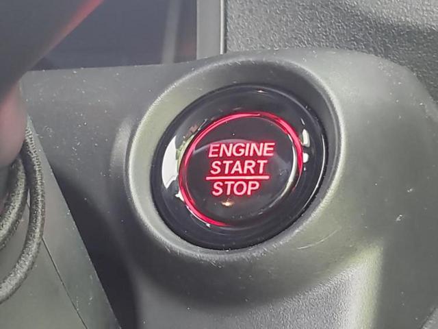 N-BOXカスタム ターボ 新品タイヤ/保証書/ディスプレイオーディオ8インチ/ホンダセンシング/両側電動スライドドア/シートヒーター 前席/車線逸脱防止支援システム/シート ハーフレザー ターボ 衝突被害軽減システム 禁煙車(25枚目)