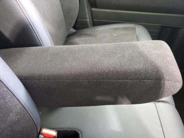 N-BOXカスタム ターボ 新品タイヤ/保証書/ディスプレイオーディオ8インチ/ホンダセンシング/両側電動スライドドア/シートヒーター 前席/車線逸脱防止支援システム/シート ハーフレザー ターボ 衝突被害軽減システム 禁煙車(29枚目)