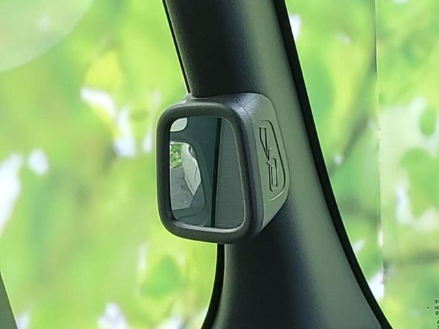 N-BOXカスタム ターボ 新品タイヤ/保証書/ディスプレイオーディオ8インチ/ホンダセンシング/両側電動スライドドア/シートヒーター 前席/車線逸脱防止支援システム/シート ハーフレザー ターボ 衝突被害軽減システム 禁煙車(47枚目)