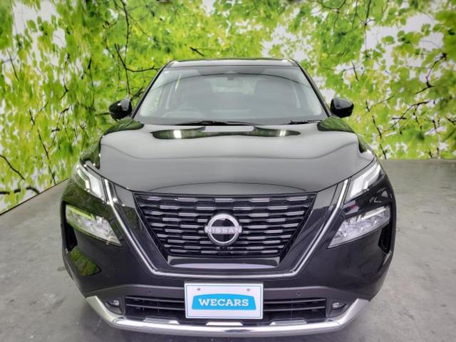 ＷＥＣＡＲＳでは各商談席に大型モニターをご用意しております！見やすい大画面でゆったりと全国の在庫をご覧いただけます！是非ご来店お待ちしております！