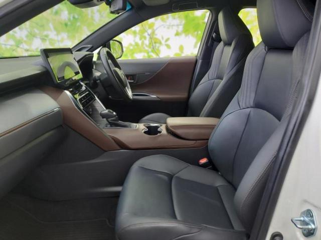 ハリアーハイブリッド Zレザーパッケージ 調光パノラマルーフ/純正エアロ/JBL/保証書/ディスプレイオーディオ+ナビ12.3インチ/デジタルインナーミラー/トヨタセーフティセンス/エアーシート 前席/パノラミックビューモニター 革シート(6枚目)