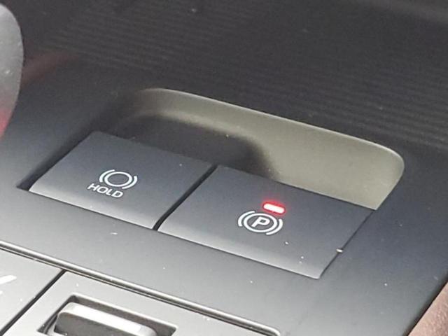 ハリアーハイブリッド Zレザーパッケージ 調光パノラマルーフ/純正エアロ/JBL/保証書/ディスプレイオーディオ+ナビ12.3インチ/デジタルインナーミラー/トヨタセーフティセンス/エアーシート 前席/パノラミックビューモニター 革シート(30枚目)