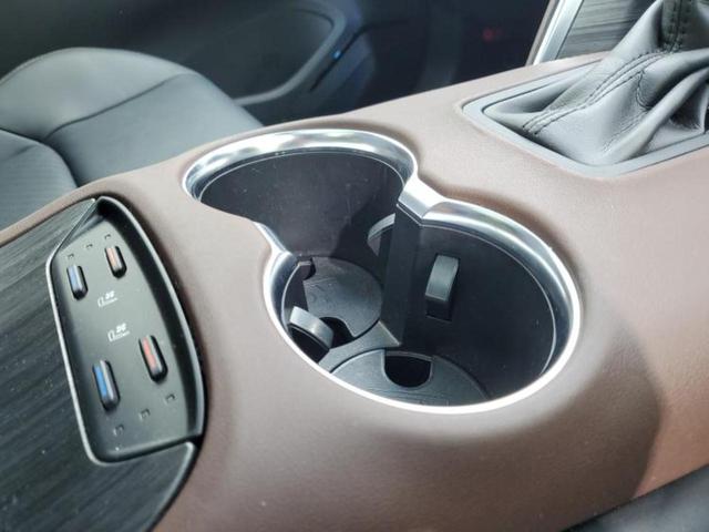 ハリアーハイブリッド Zレザーパッケージ 調光パノラマルーフ/純正エアロ/JBL/保証書/ディスプレイオーディオ+ナビ12.3インチ/デジタルインナーミラー/トヨタセーフティセンス/エアーシート 前席/パノラミックビューモニター 革シート(36枚目)