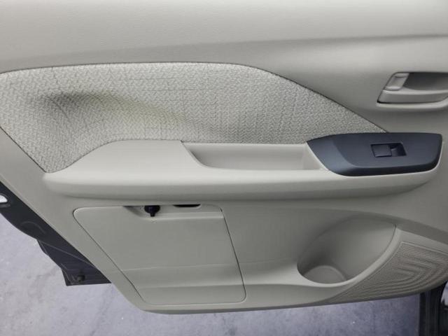 全国に店舗を展開しているのでどこでもお取り寄せが可能です！この車が気になるけど遠方だから・・・と諦める必要はありません！※別途陸送費が必要です。