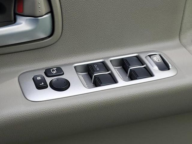 エブリイワゴン PZターボ 新品タイヤ/保証書/電動スライドドア/EBD付ABS/エアバッグ 運転席/エアバッグ 助手席/アルミホイール 純正 13インチ/パワーウインドウ/キーレスエントリー/オートエアコン 片側電動スライド(32枚目)