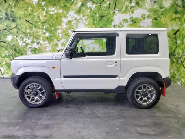 ジムニー ４ＷＤ　ＸＣ　保証書／社外　ＳＤナビ／セーフティサポート（スズキ）／シートヒーター　前席／車線逸脱防止支援システム／ヘッドランプ　ＬＥＤ／Ｂｌｕｅｔｏｏｔｈ接続／ＥＴＣ／ＥＢＤ付ＡＢＳ／横滑り防止装置　バックカメラ（2枚目）