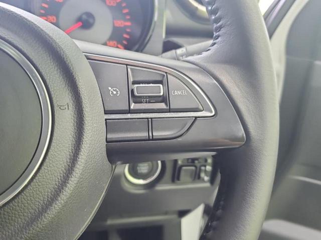 ジムニー ４ＷＤ　ＸＣ　保証書／社外　ＳＤナビ／セーフティサポート（スズキ）／シートヒーター　前席／車線逸脱防止支援システム／ヘッドランプ　ＬＥＤ／Ｂｌｕｅｔｏｏｔｈ接続／ＥＴＣ／ＥＢＤ付ＡＢＳ／横滑り防止装置　バックカメラ（35枚目）