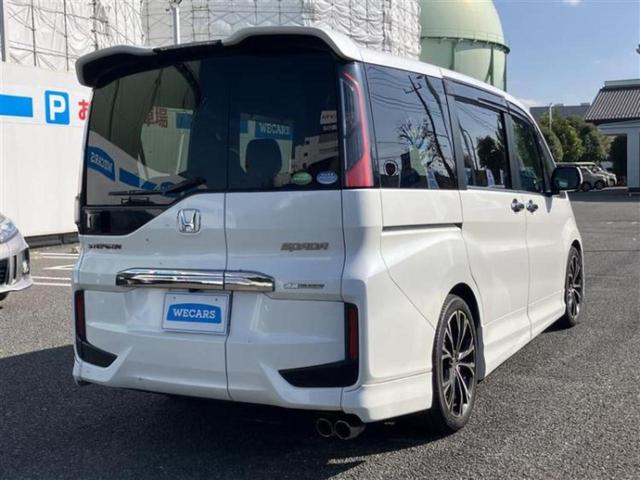 ステップワゴンスパーダ スパーダクールスピリット 新品タイヤ/エアロ/保証書/純正 SDナビ/電動スライドドア/シートヒーター 前席/シート ハーフレザー/ドライブレコーダー 前後/ヘッドランプ LED/USBジャック/Bluetooth接続 禁煙車(3枚目)