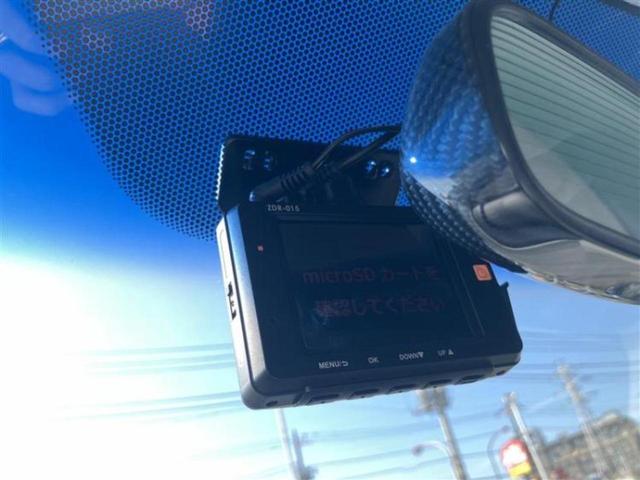 ステップワゴンスパーダ スパーダクールスピリット 新品タイヤ/エアロ/保証書/純正 SDナビ/電動スライドドア/シートヒーター 前席/シート ハーフレザー/ドライブレコーダー 前後/ヘッドランプ LED/USBジャック/Bluetooth接続 禁煙車(18枚目)