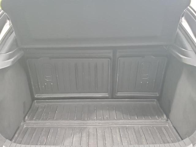 ＣＸ－３０ ２０Ｓプロアクティブツーリングセレクション　新品タイヤ／純正エアロ／ＢＯＳＥ／保証書／純正　ＨＤＤナビ／アイアクティブセンス（マツダ）／シートヒーター／３６０°ビューモニター／車線逸脱防止支援システム／シート　フルレザー／電動バックドア　禁煙車（8枚目）