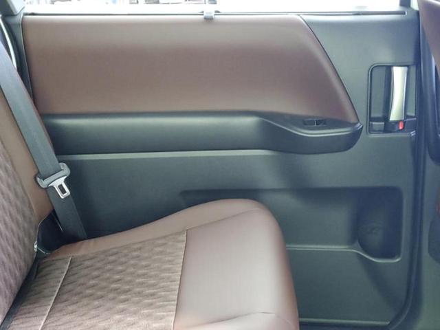 ノア ハイブリッドＺ　保証書／ディスプレイオーディオ＋ナビ１０．５インチ／トヨタセーフティセンス／両側電動スライドドア／シートヒーター　前席／パノラミックビューモニター／車線逸脱防止支援システム　衝突被害軽減システム（25枚目）