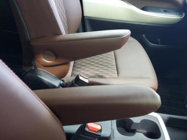 ノア ハイブリッドＺ　保証書／ディスプレイオーディオ＋ナビ１０．５インチ／トヨタセーフティセンス／両側電動スライドドア／シートヒーター　前席／パノラミックビューモニター／車線逸脱防止支援システム　衝突被害軽減システム（35枚目）