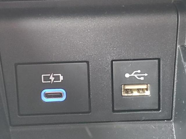 ノア ハイブリッドＺ　保証書／ディスプレイオーディオ＋ナビ１０．５インチ／トヨタセーフティセンス／両側電動スライドドア／シートヒーター　前席／パノラミックビューモニター／車線逸脱防止支援システム　衝突被害軽減システム（46枚目）