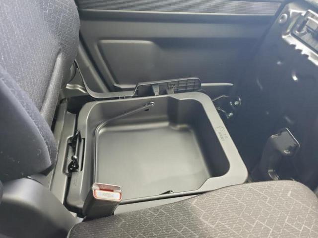 ワゴンＲ ＦＡ　ＥＢＤ付ＡＢＳ／横滑り防止装置／アイドリングストップ／禁煙車／エアバッグ　運転席／エアバッグ　助手席／アルミホイール　純正　１４インチ／パワーウインドウ／キーレスエントリー／パワーステアリング（18枚目）