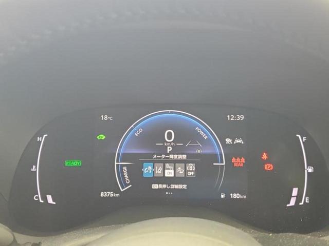 ヤリスクロス ハイブリッドＺ　保証書／ディスプレイオーディオ８インチ／トヨタセーフティセンス／シートヒーター　前席／パノラミックビューモニター／車線逸脱防止支援システム／シート　ハーフレザー　衝突被害軽減システム　全周囲カメラ（14枚目）