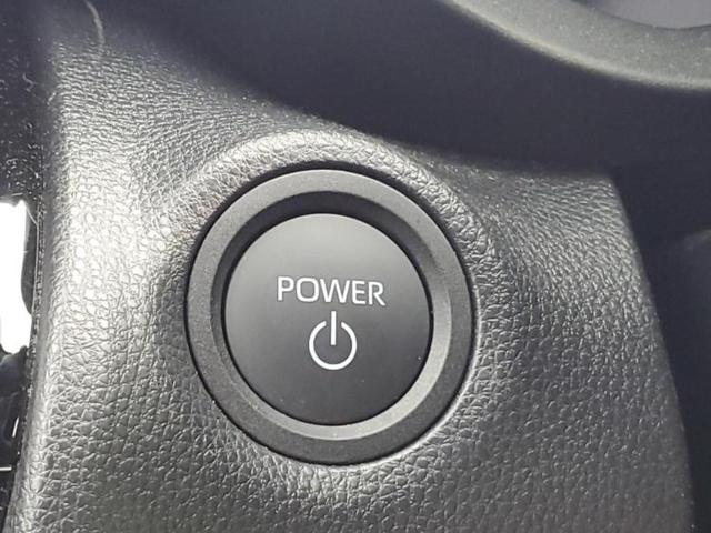 ヤリスクロス ハイブリッドＺ　保証書／ディスプレイオーディオ８インチ／トヨタセーフティセンス／シートヒーター　前席／パノラミックビューモニター／車線逸脱防止支援システム／シート　ハーフレザー　衝突被害軽減システム　全周囲カメラ（28枚目）