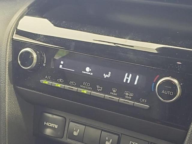 ヤリスクロス ハイブリッドＺ　保証書／ディスプレイオーディオ８インチ／トヨタセーフティセンス／シートヒーター　前席／パノラミックビューモニター／車線逸脱防止支援システム／シート　ハーフレザー　衝突被害軽減システム　全周囲カメラ（32枚目）