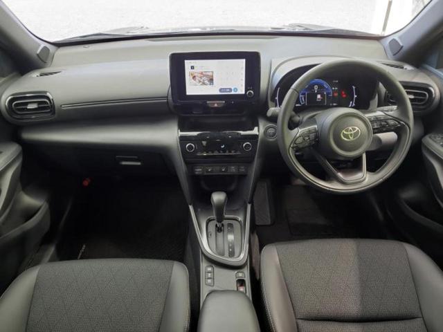 ヤリスクロス ハイブリッドＺ　保証書／ディスプレイオーディオ８インチ／トヨタセーフティセンス／シートヒーター　前席／パノラミックビューモニター／車線逸脱防止支援システム／シート　ハーフレザー　衝突被害軽減システム　全周囲カメラ（37枚目）