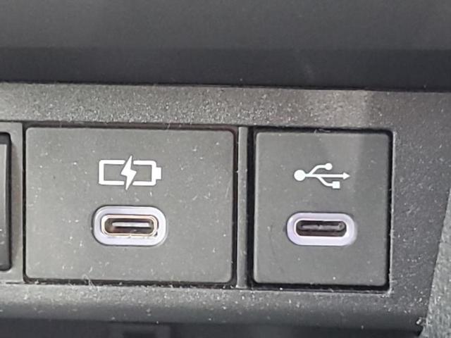 ヤリスクロス ハイブリッドＺ　保証書／ディスプレイオーディオ８インチ／トヨタセーフティセンス／シートヒーター　前席／パノラミックビューモニター／車線逸脱防止支援システム／シート　ハーフレザー　衝突被害軽減システム　全周囲カメラ（44枚目）