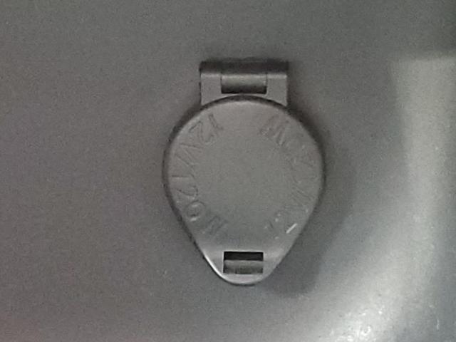 ヤリスクロス ハイブリッドＺ　保証書／ディスプレイオーディオ８インチ／トヨタセーフティセンス／シートヒーター　前席／パノラミックビューモニター／車線逸脱防止支援システム／シート　ハーフレザー　衝突被害軽減システム　全周囲カメラ（46枚目）