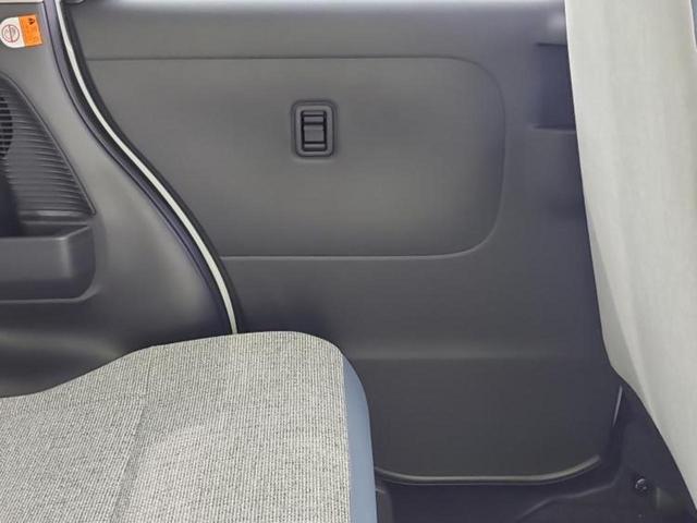 ムーヴキャンバス ストライプスＸ　純正　ナビ／スマートアシスト（トヨタ・ダイハツ）／両側電動スライドドア／車線逸脱防止支援システム／ＵＳＢジャック／Ｂｌｕｅｔｏｏｔｈ接続／ＥＢＤ付ＡＢＳ／横滑り防止装置／アイドリングストップ　禁煙車（23枚目）