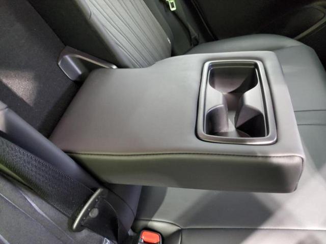 ハリアー Z 新品タイヤ/サンルーフ/JBL/保証書/純正 SDナビ/デジタルインナーミラー/トヨタセーフティセンス/シートヒーター 前席/パノラミックビューモニター/車線逸脱防止支援システム/シート ハーフレザー(46枚目)