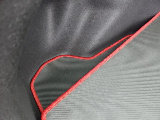 プリウス Ｚ　保証書／ディスプレイオーディオ＋ナビ／衝突安全装置／エアーシート　前席／全方位モニター／車線逸脱防止支援システム／シート　合皮／パーキングアシスト　バックガイド／電動バックドア　衝突被害軽減システム（24枚目）