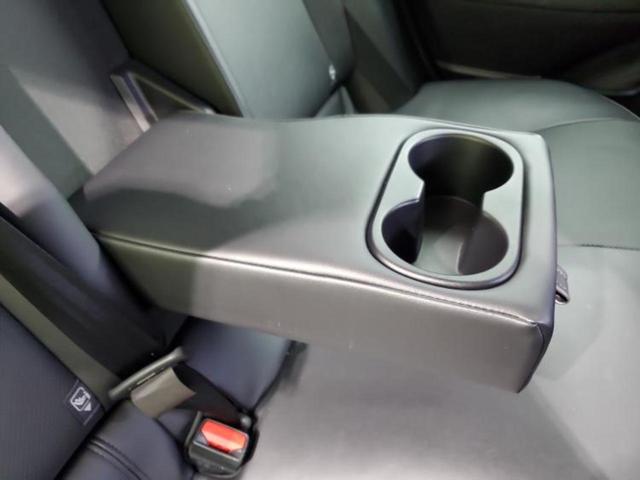 プリウス Ｚ　保証書／ディスプレイオーディオ＋ナビ／衝突安全装置／エアーシート　前席／全方位モニター／車線逸脱防止支援システム／シート　合皮／パーキングアシスト　バックガイド／電動バックドア　衝突被害軽減システム（46枚目）