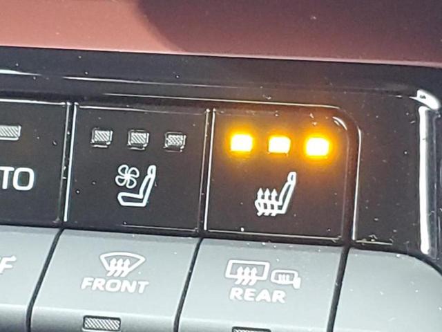 プリウス Ｚ　保証書／ディスプレイオーディオ＋ナビ／衝突安全装置／エアーシート　前席／全方位モニター／車線逸脱防止支援システム／シート　合皮／パーキングアシスト　バックガイド／電動バックドア　衝突被害軽減システム（47枚目）