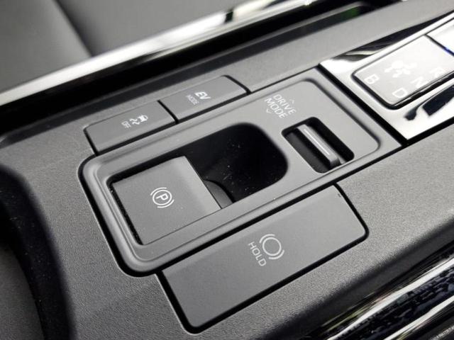 プリウス Ｚ　保証書／ディスプレイオーディオ＋ナビ／衝突安全装置／エアーシート　前席／全方位モニター／車線逸脱防止支援システム／シート　合皮／パーキングアシスト　バックガイド／電動バックドア　衝突被害軽減システム（49枚目）